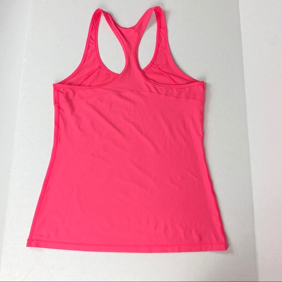 ⚠️SOLD⚠️Under Armour Pink Loose Fit Racerback Tank - Picture 4 of 6